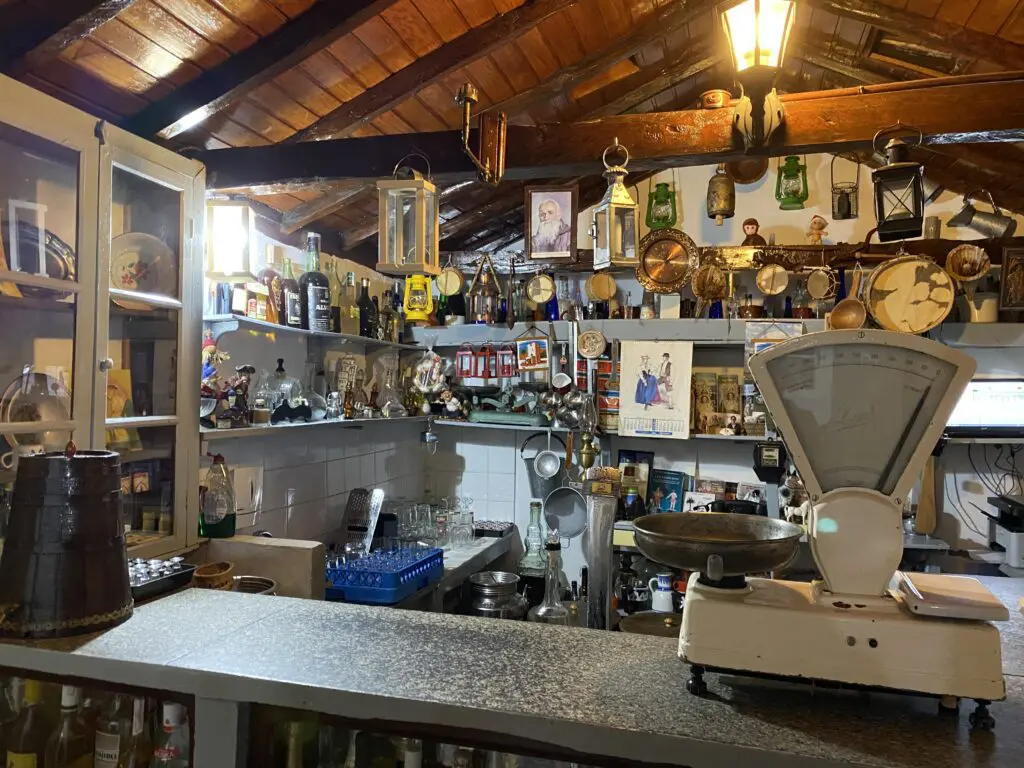 Bijkeukentje/museum van restaurant la Montaña